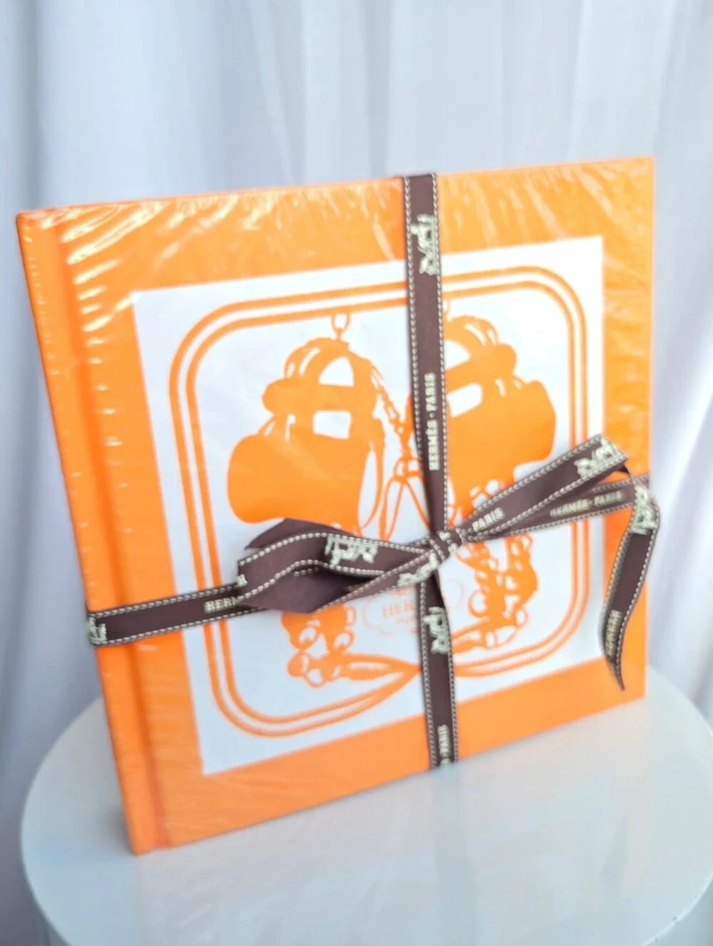 Hermes Collectible Pop Up Book With Plastic Shrink Wrap, Brown Ribbon